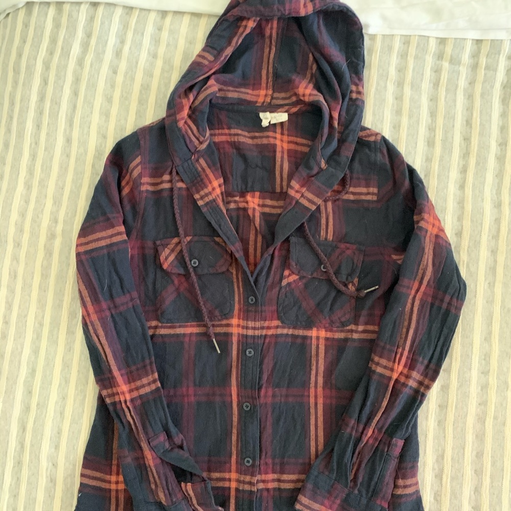 Women’s hooded flannel